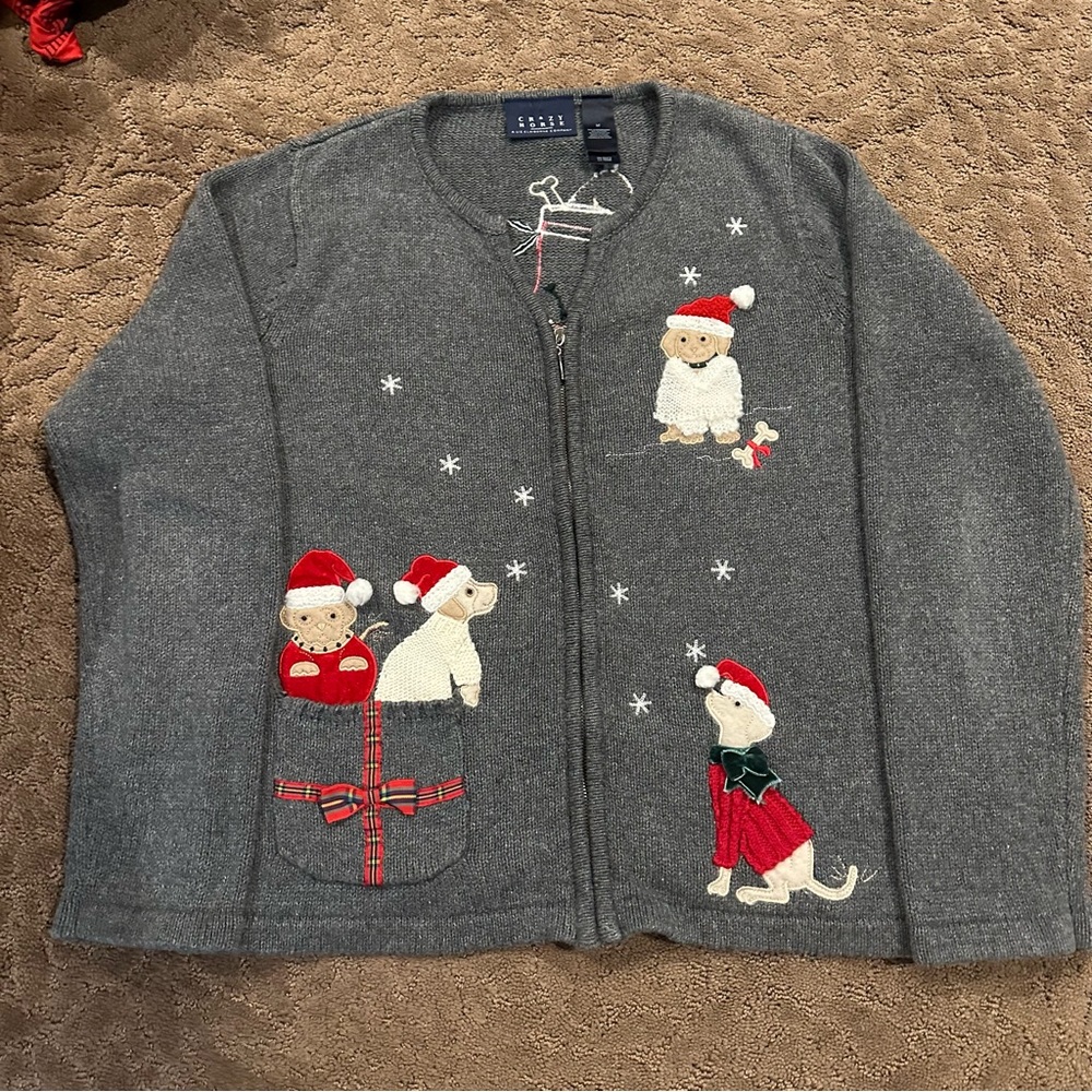 Crazy horse Liz Claiborne M gray zip up Christmas puppies cardigan sweater